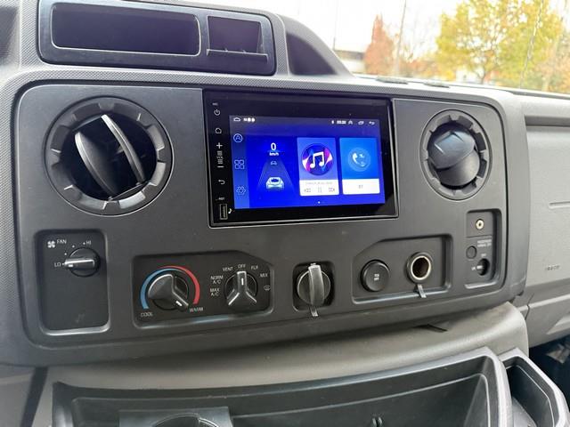 2014 Ford E-250 photo 20