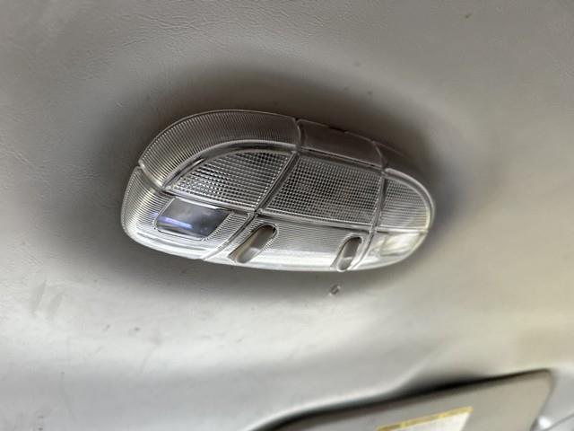 2014 Ford E-250 photo 27