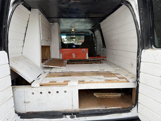 2014 Ford E-250 photo 29