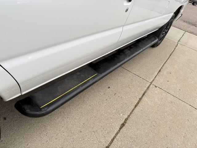 2014 Ford E-250 photo 39