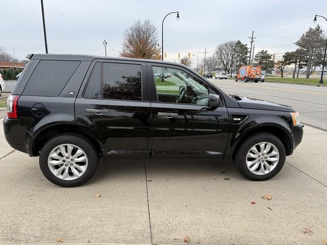 Land Rover LR2 HSE 2011