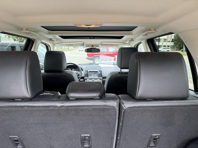 2015 Land Rover LR2 SE photo 43