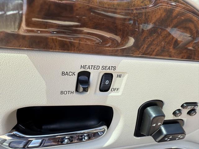 Lincoln Town Car Cartier 2001