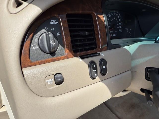 Lincoln Town Car Cartier 2001