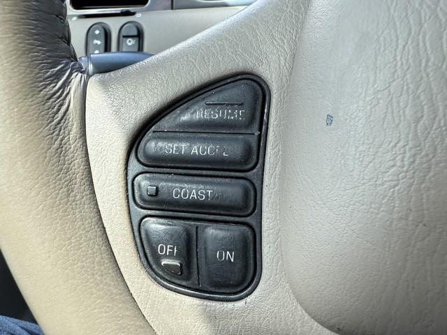 Lincoln Town Car Cartier 2001