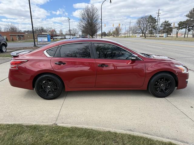 Nissan Altima 2.5 S 2015