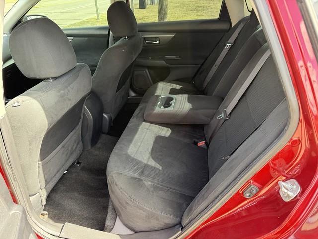 Nissan Altima 2.5 S 2015