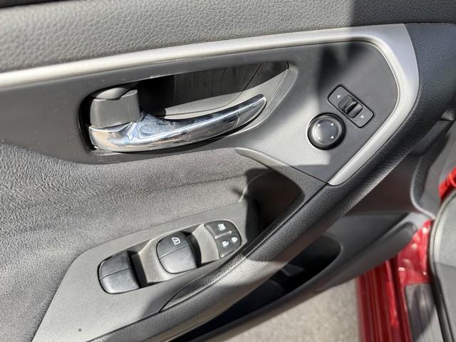 Nissan Altima 2.5 S 2015