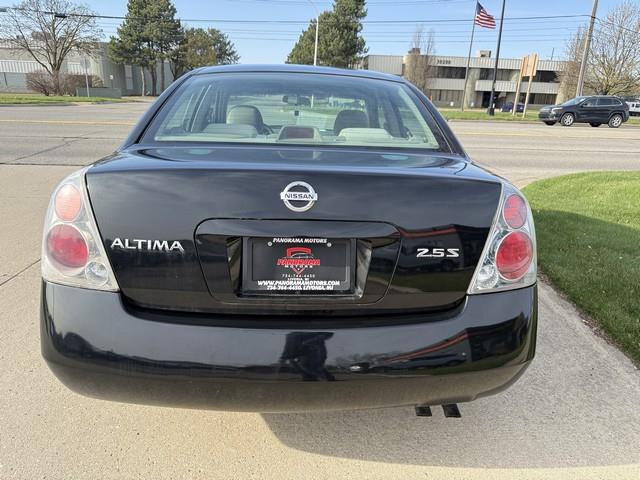 2005 Nissan Altima 2.5 SL photo 3