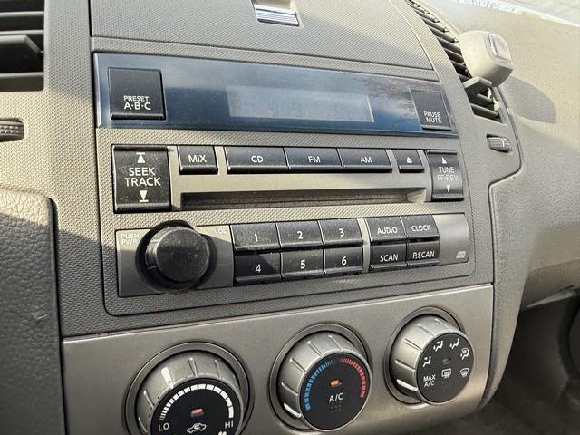 2005 Nissan Altima 2.5 SL photo 19
