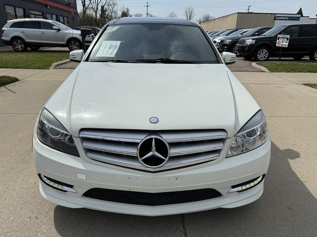 2011 Mercedes Benz C 300 4MATIC Sport Sedan photo 2