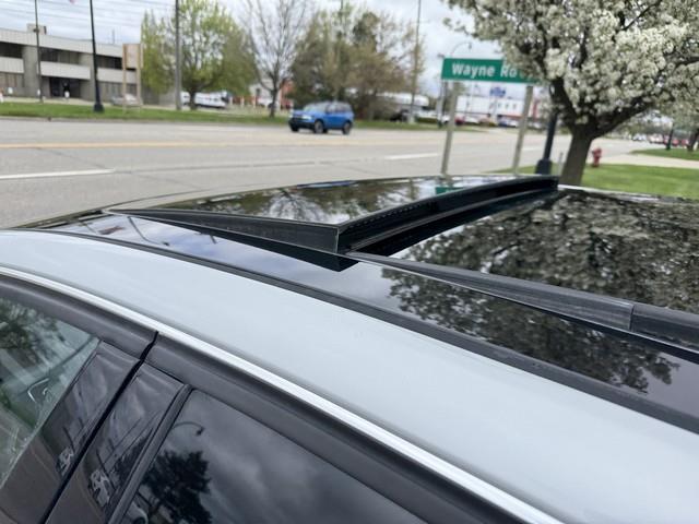 Audi A8 4.2L quattro 2012