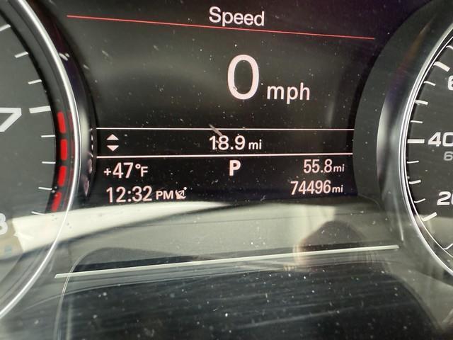 Audi A8 4.2L quattro 2012