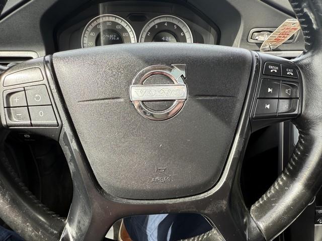 2011 Volvo XC70 3.2 photo 17