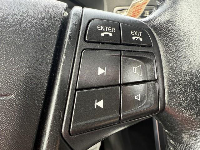 2011 Volvo XC70 3.2 photo 36