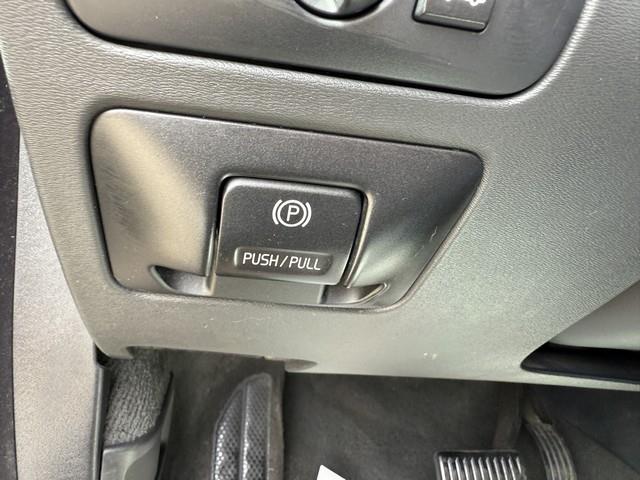 2011 Volvo XC70 3.2 photo 39