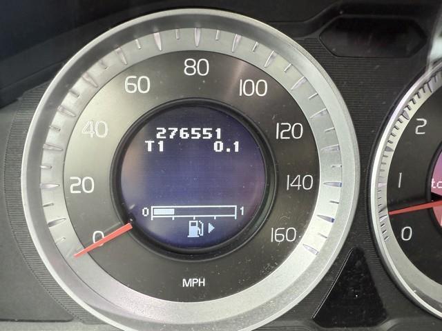 Volvo XC70 3.2 AWD 2011