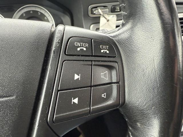 Volvo XC70 3.2 AWD 2011