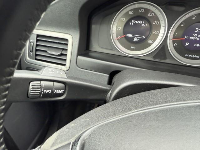 Volvo XC70 3.2 AWD 2011