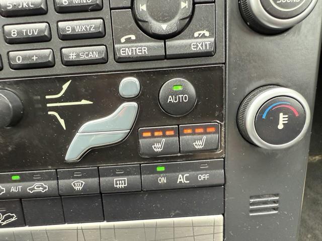 Volvo XC70 3.2 AWD 2011