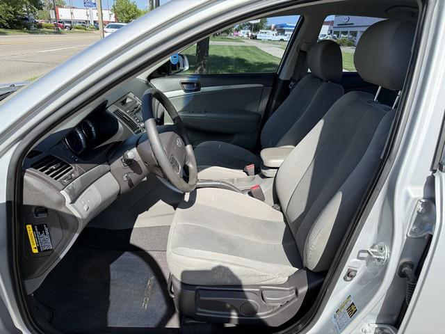 2010 Hyundai Sonata GLS photo 8