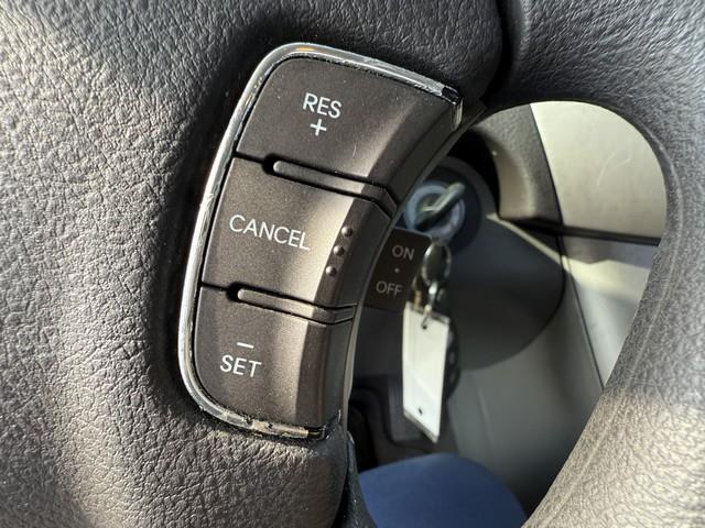 2010 Hyundai Sonata GLS photo 21