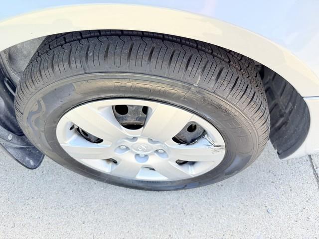 2010 Hyundai Sonata GLS photo 38