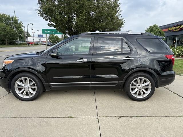 Ford Explorer XLT FWD 2012