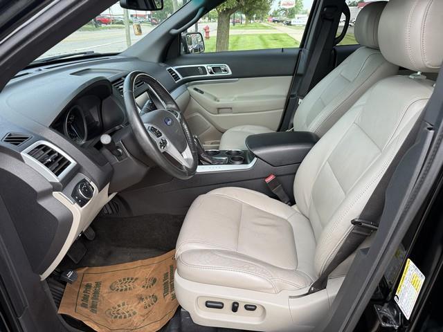 Ford Explorer XLT FWD 2012