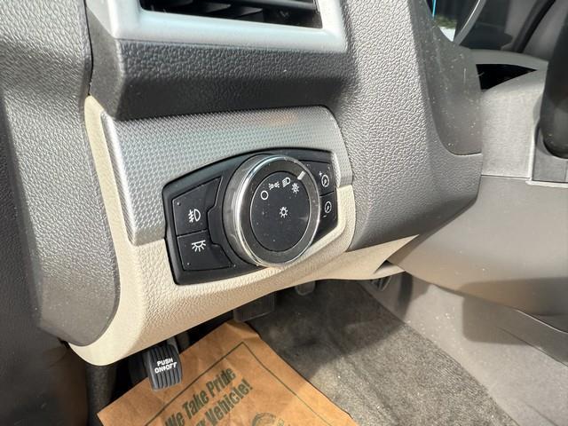 Ford Explorer XLT FWD 2012