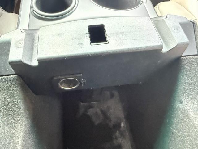 Ford Explorer XLT FWD 2012