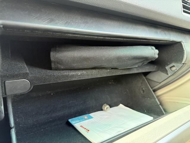 Ford Explorer XLT FWD 2012