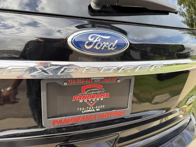 Ford Explorer XLT FWD 2012