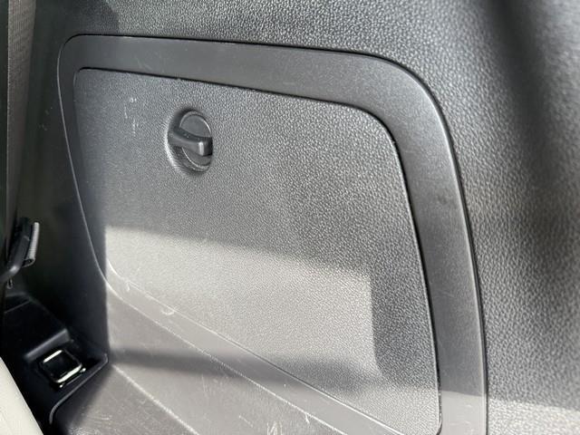 Ford Explorer XLT FWD 2012