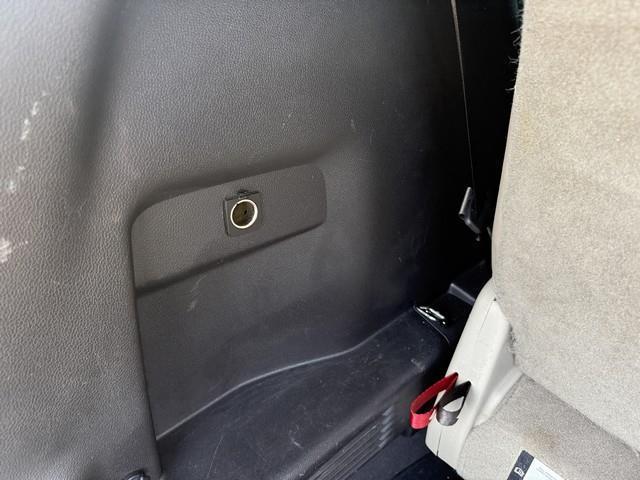 Ford Explorer XLT FWD 2012