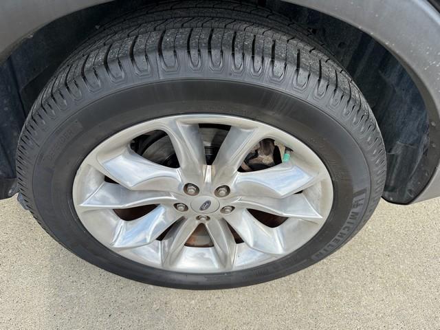 Ford Explorer XLT FWD 2012