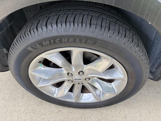 Ford Explorer XLT FWD 2012