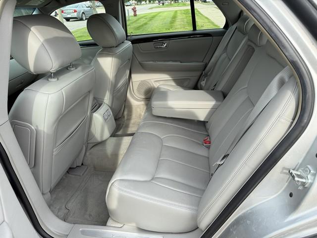 2009 Cadillac DTS Luxury I photo 8