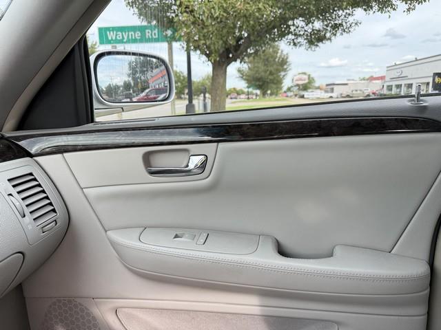 2009 Cadillac DTS Luxury I photo 31