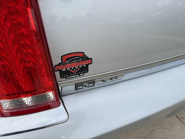 2009 Cadillac DTS Luxury I photo 35