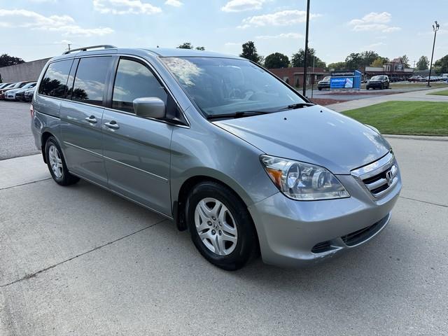 2007 Honda Odyssey EX photo 3