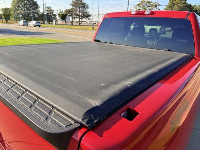 Chevrolet Silverado 1500 LS Crew Cab Short Box 2WD 2011 Chevrolet Silverado 1500 LS Crew Cab Short Box 2WD 2011