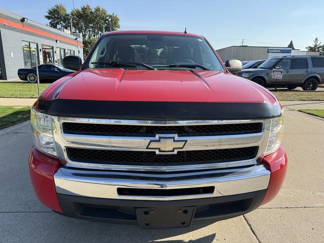 Chevrolet Silverado 1500 LS Crew Cab Short Box 2WD 2011