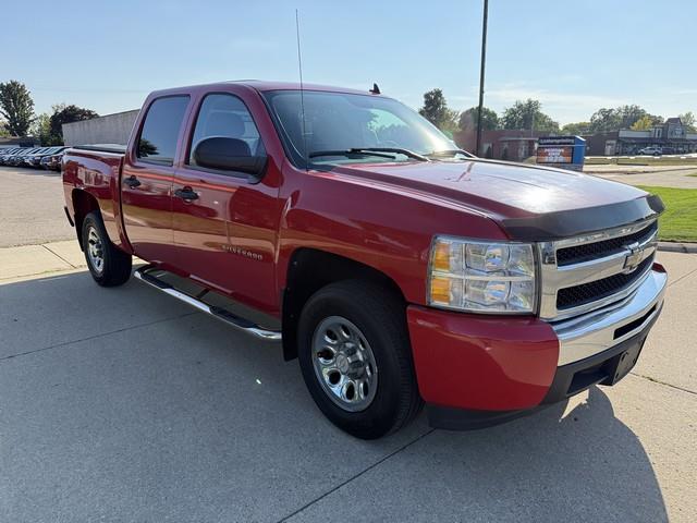 Chevrolet Silverado 1500 LS Crew Cab Short Box 2WD 2011
