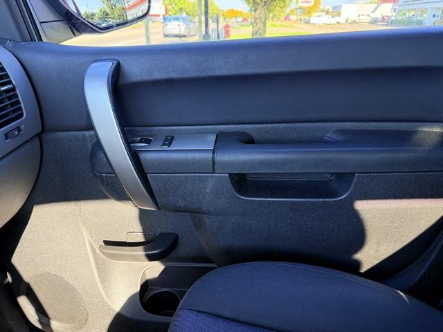 Chevrolet Silverado 1500 LS Crew Cab Short Box 2WD 2011