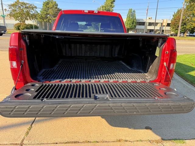 Chevrolet Silverado 1500 LS Crew Cab Short Box 2WD 2011