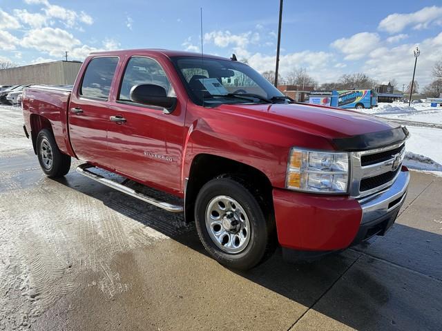 Chevrolet Silverado 1500 LS Crew Cab Short Box 2WD 2011