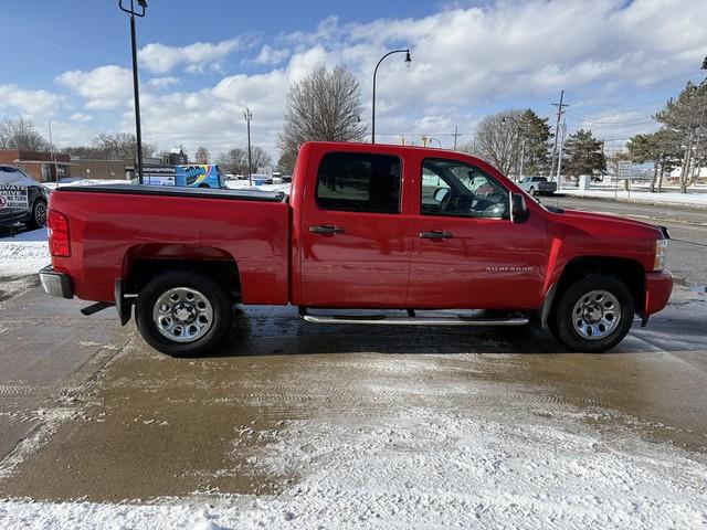 Chevrolet Silverado 1500 LS Crew Cab Short Box 2WD 2011