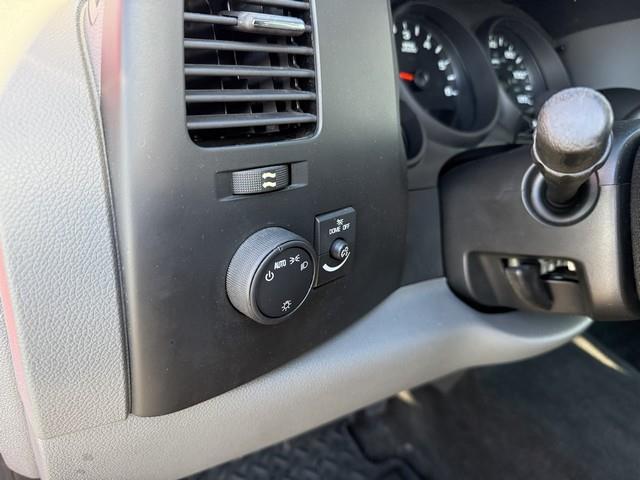 Chevrolet Silverado 1500 LS Crew Cab Short Box 2WD 2011