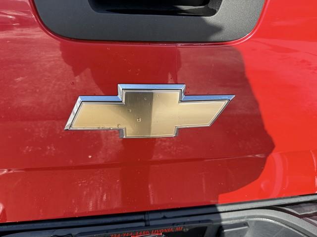 Chevrolet Silverado 1500 LS Crew Cab Short Box 2WD 2011